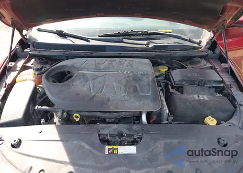 2015 Chrysler 200 S из США, поврежденный, VIN 1C3CCCDG6FN523181